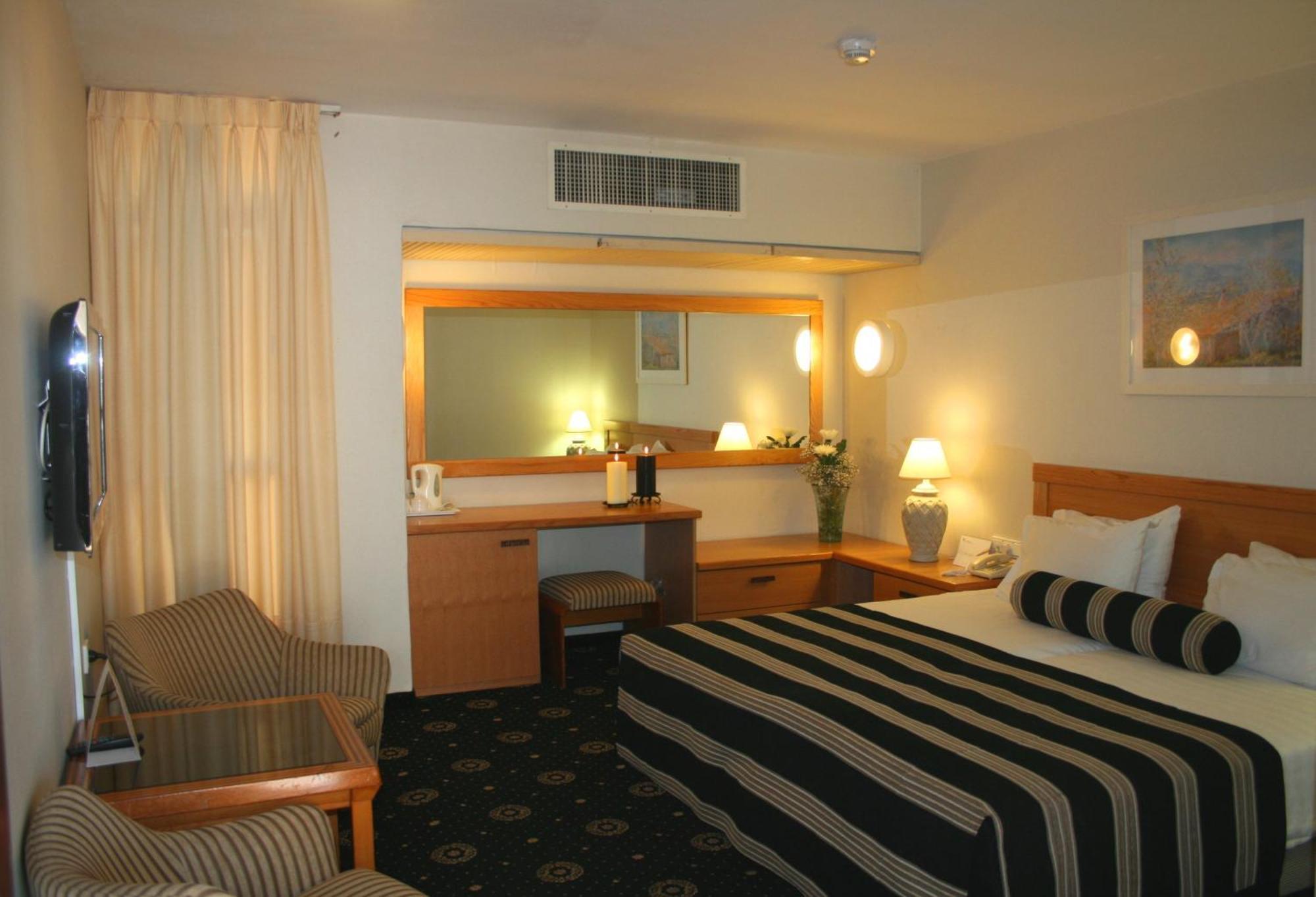 The Seasons Hotel -Studio & Suite Netanya Dış mekan fotoğraf
