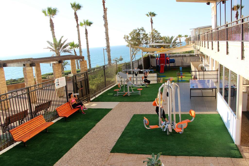 The Seasons Hotel -Studio & Suite Netanya Dış mekan fotoğraf