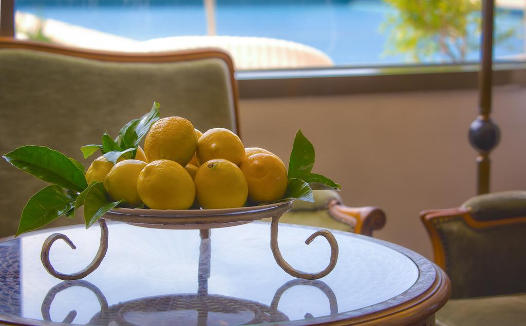 The Seasons Hotel -Studio & Suite Netanya Dış mekan fotoğraf