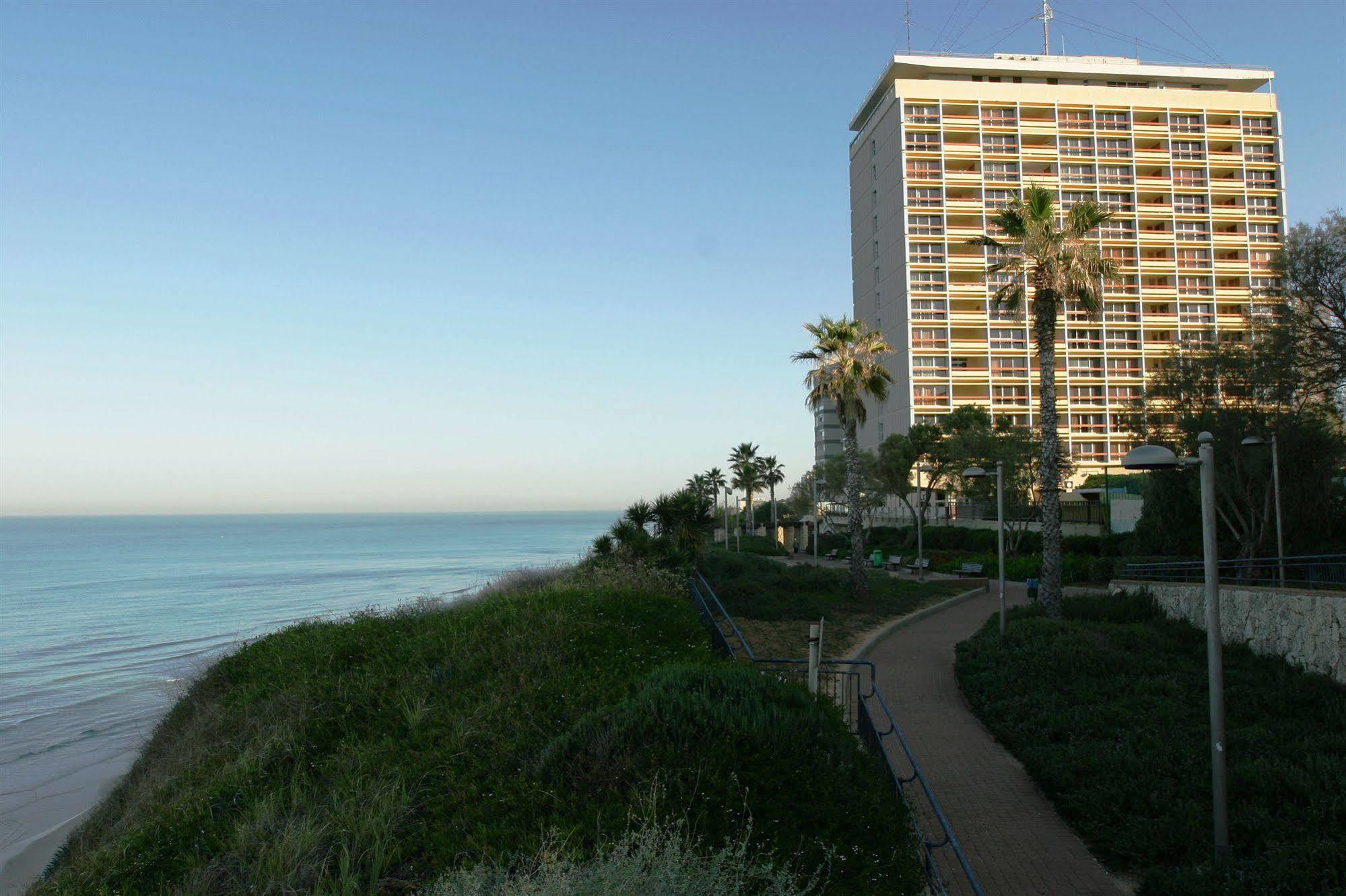 The Seasons Hotel -Studio & Suite Netanya Dış mekan fotoğraf